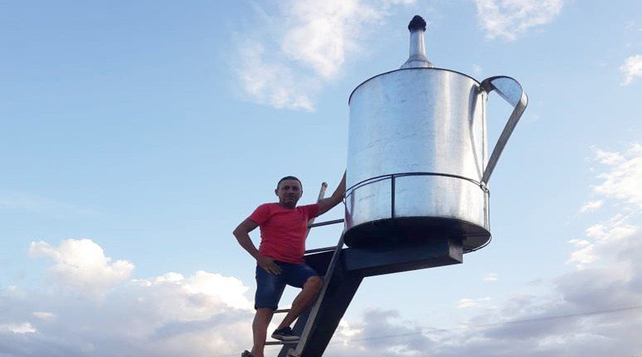 02229ee55579f8b7ec6f163c97a3c90d