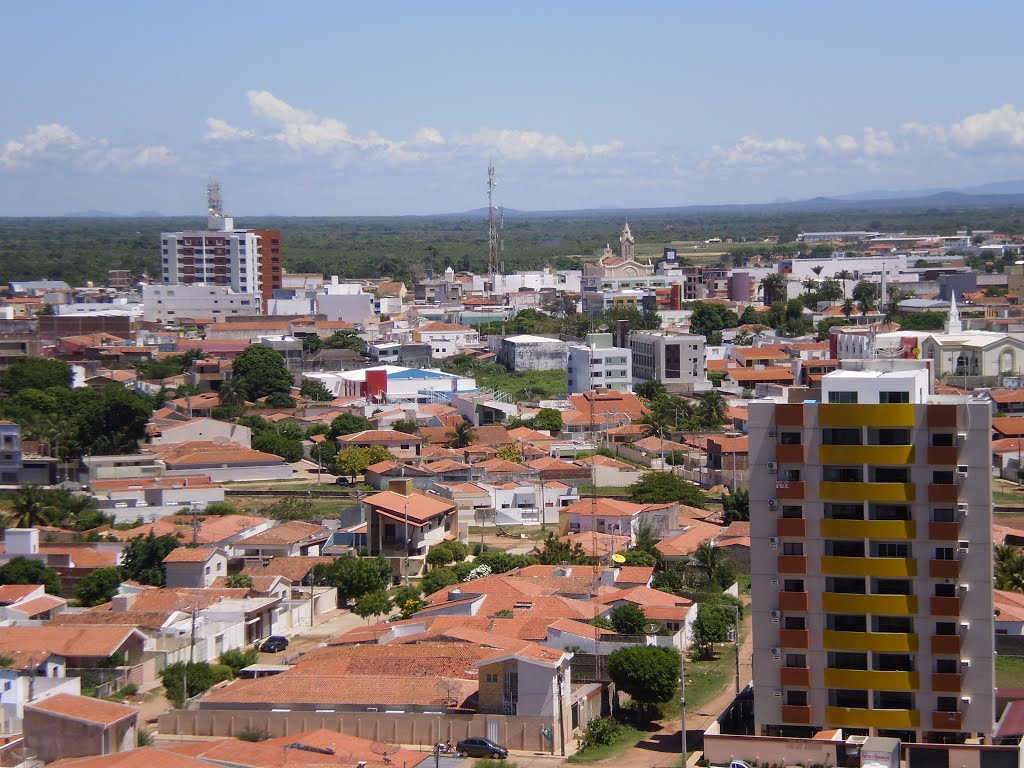Mulher é agredida com machadinha pelo companheiro em Sousa