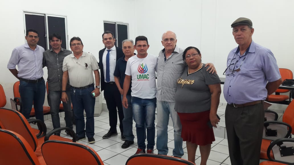 UMAC se reúne com prefeito Ivanes Lacerda e discute problemas de Patos