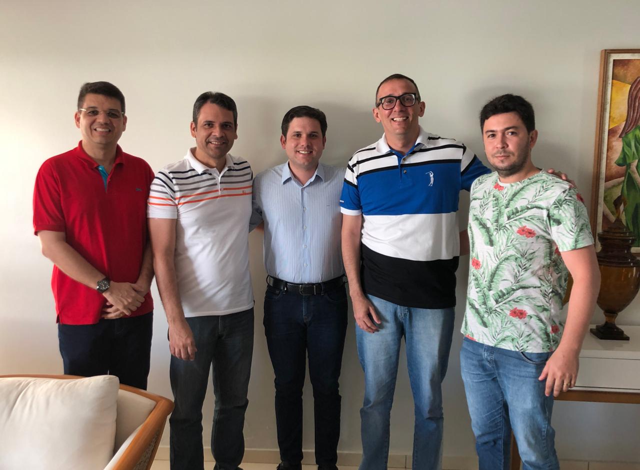 Vara Federal em Patos: Hugo Motta recebe OAB/Patos e vai lutar contra fechamento