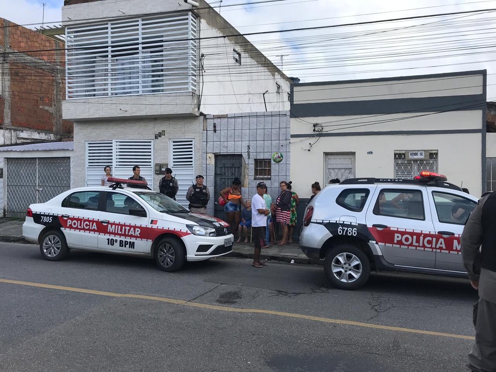 Homem é morto por vizinho com tiro na cabeça após discussão, em Campina Grande