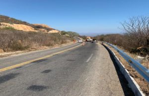 Tapa-buraco contempla PB-262, na Serra do Teixeira. Prefeitura faz parceria com DER