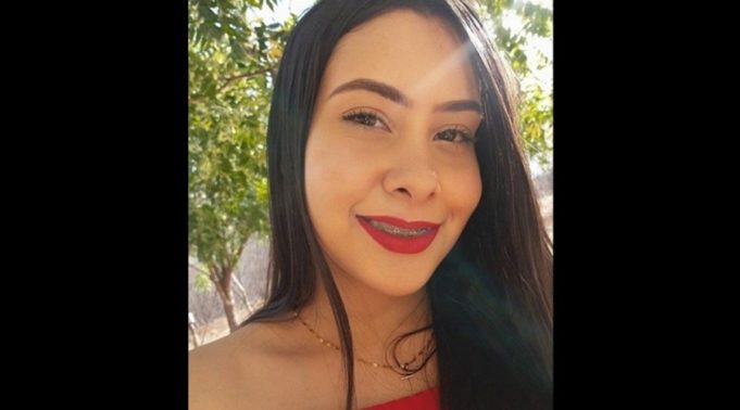 Jovem morta em acidente em Cajazeiras