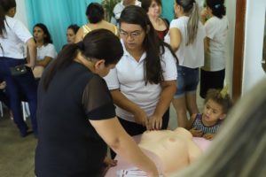 A população recebeu orientações também