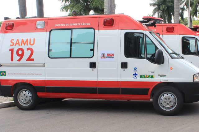 ambulancia_do_samu_walla_santos