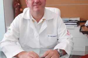 Dr. João Suassuna ortopedista do Complexo Hospitalar de Patos