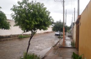 Patos registra chuva na madrugada desta quarta-feira