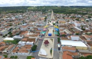Assaltantes agridem e roubam R$ 3 mil, cheques e celular de comerciante de Itapetim-PE