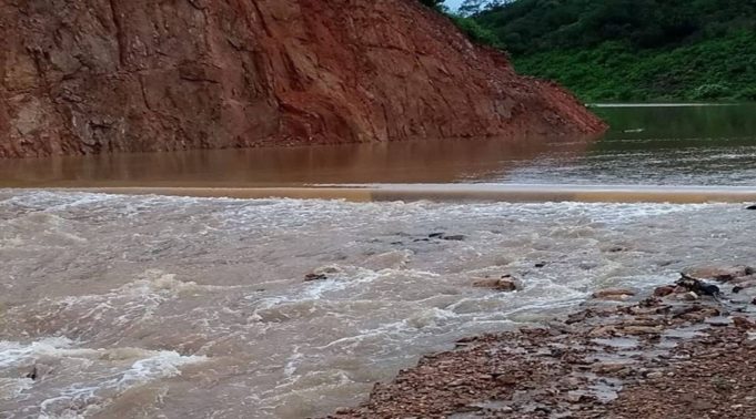 Pedra Lisa em Imaculada