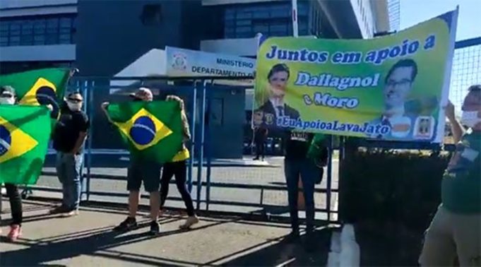 protesto-apoiadores-bolsonaro-moro-pf_reproducao-bem-parana