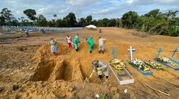 cemiterio_de_manaus