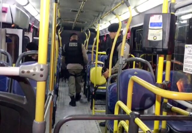adolescente-bala-perdida-onibus-joao-pessoa