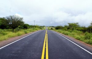 João Azevêdo autoriza restauração da rodovia entre Paulista e São Bento estrada