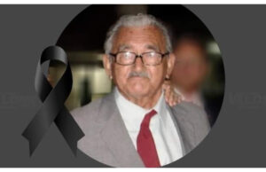 Familiares e amigos se despedem de Francisco de Assis Nunes, antigo comerciante de Teixeira