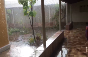 Caicó registra uma boa chuva na tarde desta terça-feira. Vídeo