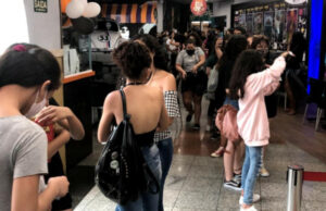 Fãs de K-pop realizam encontro em Patos