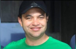 Corpo de empresário paraibano morto em acidente aéreo é sepultado em CG
