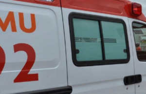 Condutores de ambulância reclamam que Hospital Regional de Patos está retendo macas do SAMU