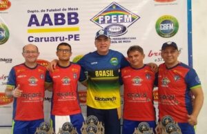 Patoenses e caicoenses disputam o Campeonato Pernambucano de Futebol de Mesa na modalidade 12 Toques.