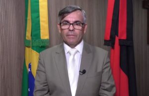 Presidente do TRE-PB pede que eleitores não deixem de votar e que levem caneta própria para uso na seção de votação. Vídeo