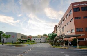 Molécula sintética desenvolvida pela UFPB testa novo tratamento para câncer de mama e leucemia