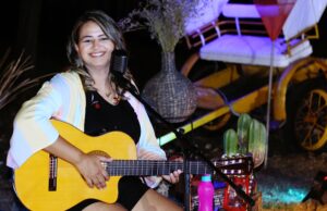 Música paraibana: cantora Sarah Kimberlly grava seu primeiro álbum ao vivo em Patos