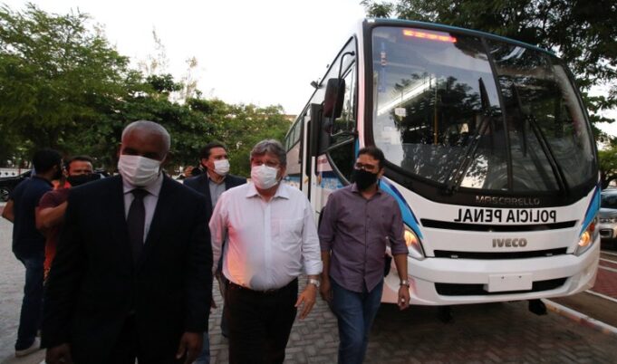 e9ba2702-bc79-4805-9585-ff3f00c190ee