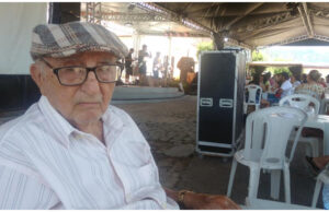 Familiares e amigos se despedem de Geraldo Nunes da Nóbrega