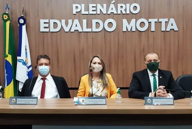 aa12faab4730edf356b16e3ba5321963