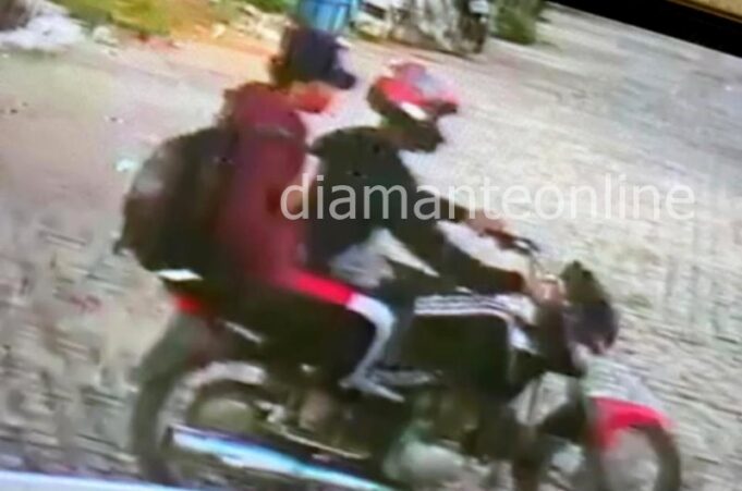 5ac5ce46faf7da5f6de4