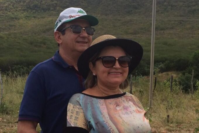 chaguinha_de_coremas_e_esposo