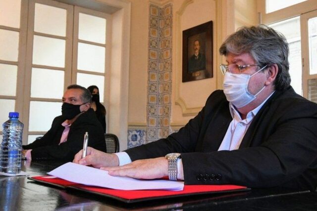 governador_joao_azevedo_assina_incentivos_fiscais_para_regiao_de_campina_grande_-_jose_marques_secompb