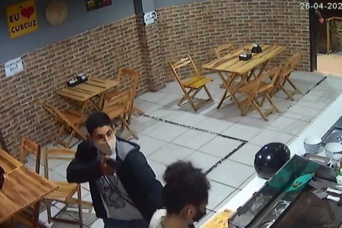 e67646eeded29f7abe13453179ce915f