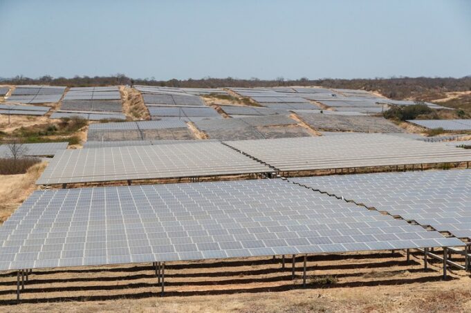 parque-solar-coremas