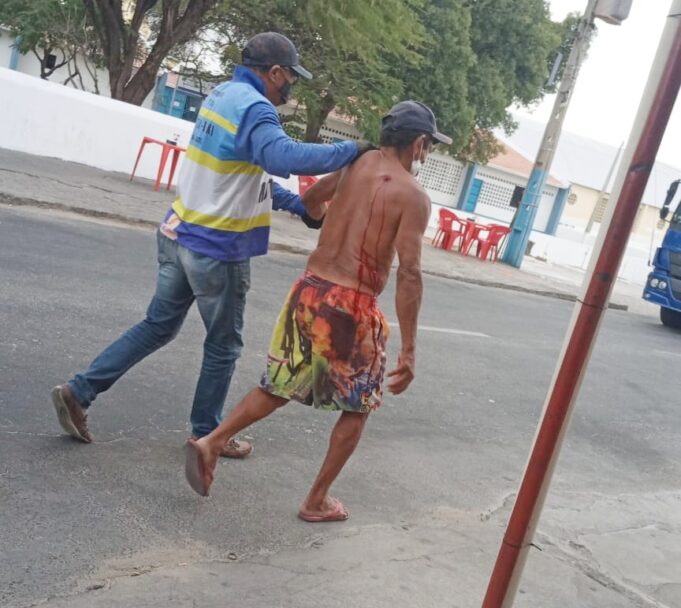 Homem-esfqueado-Patosonline.com_