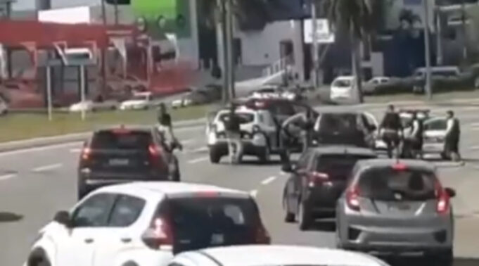 Sequestro-relâmpago