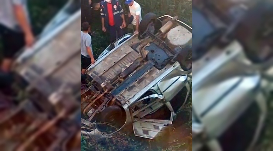 Grave acidente é registrado na manhã deste sábado, em Catingueira. Vídeo Grave acidente é registrado na manhã deste sábado, em Catingueira. Vídeo