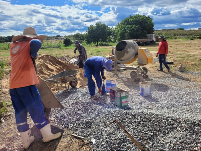 8e93f48f-f206-4542-a4d5-2e77f56e2afe