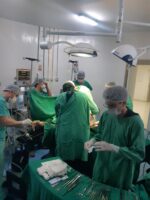 Das 28 cirurgias realizadas durante o plantao 19 foram de urgencia
