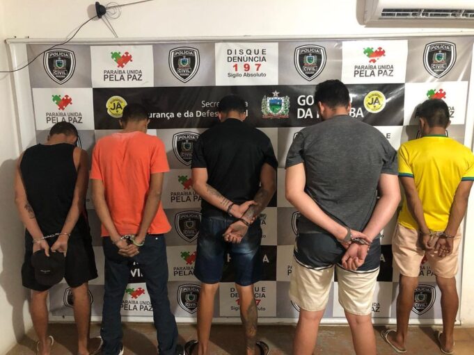 317920072_392591393021993_5408947130872420817_n