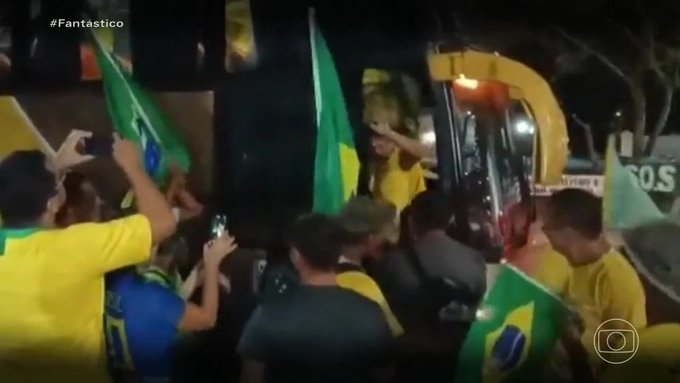 cac-de-santa-catarina-com-39-armas-em-seu-nome-e-investigado-por-financiar-ato-golpista-em-brasilia