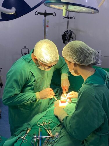 O hospital realizou 22 cirurgias sendo 14 de urgencia e oito eletivas