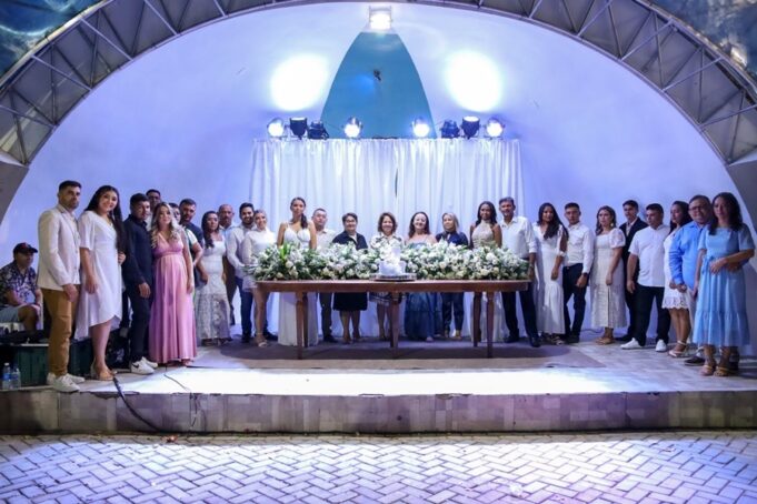 6494468985587_CASAMENTO_CAMERA_(3)