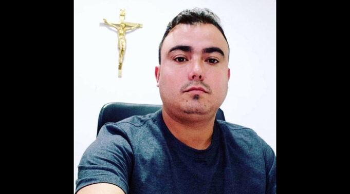 Dani de Iremar Farias