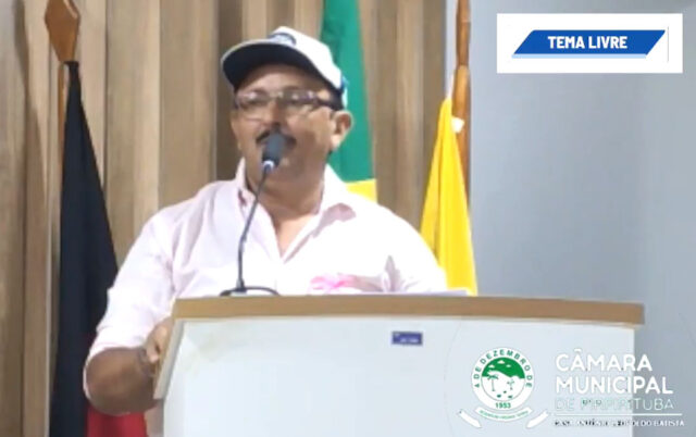 Carlinhos Simões