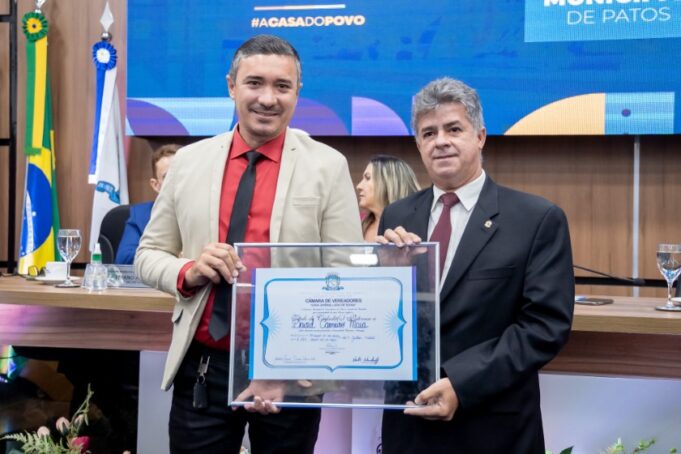 6557aa40ddf92_david_maia_ss_30_out_tc_1