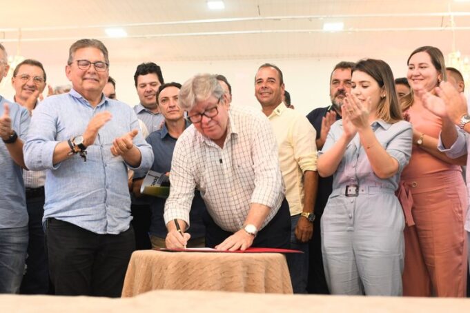 b3e80f2e-7635-4ff1-bab3-648c4c6facf6