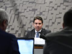 ICE prende Ramagem nos EUA