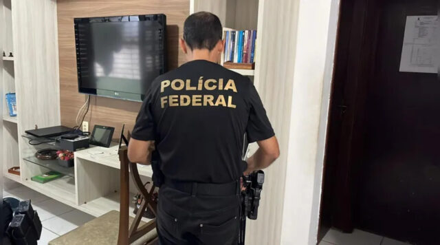 Ex-gerente-da-Caixa-e-alvo-de-operacao-da-Policia-0017306800202405280830-9