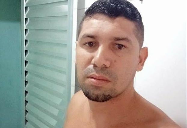 Clebson Teotônio Soares